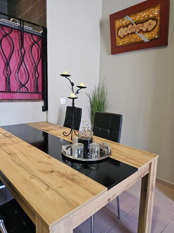 Adonis Apartments Paralía Екстериор снимка