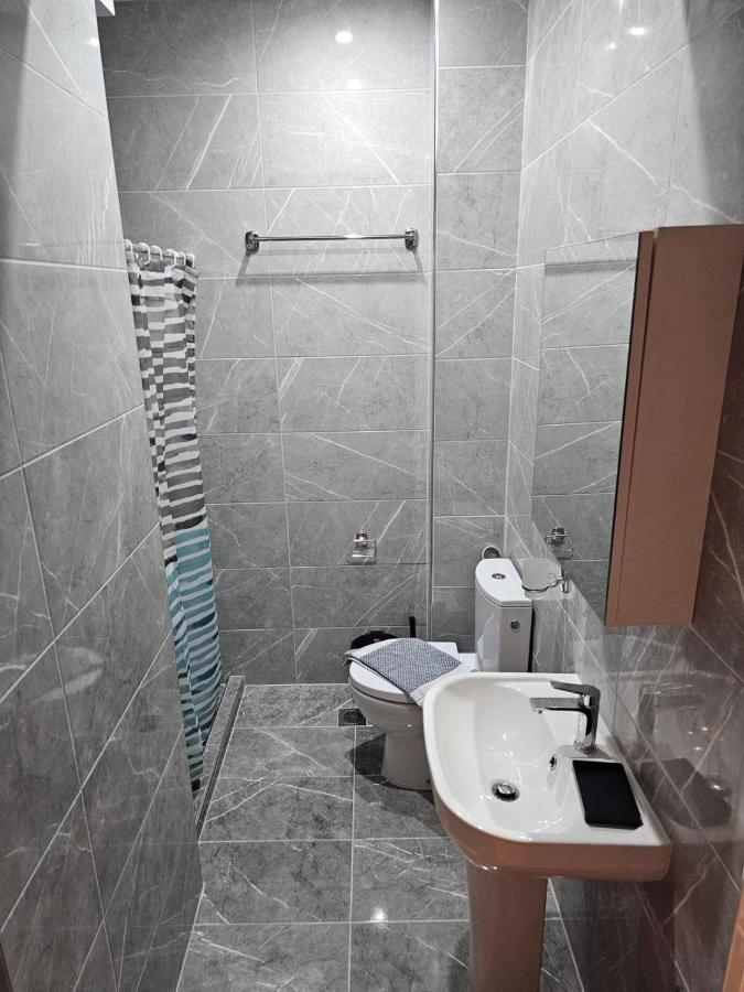 Adonis Apartments Paralía Екстериор снимка