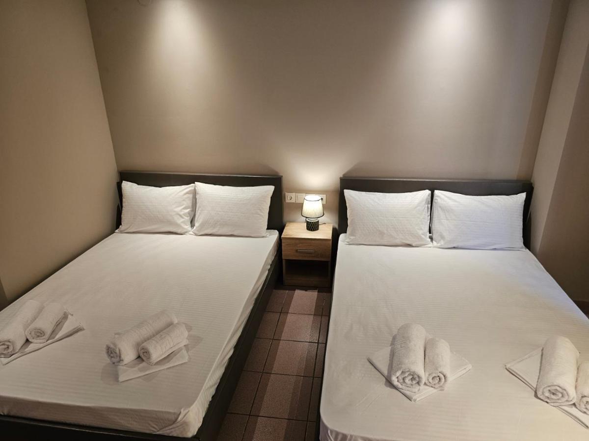 Adonis Apartments Paralía Екстериор снимка