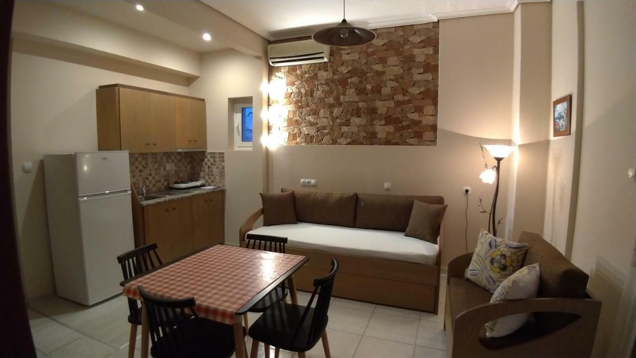 Adonis Apartments Paralía Екстериор снимка